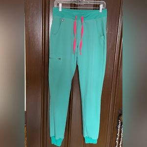 Figs Scrubs Zamora Jogger, Surgical Green, Small/Tall inseam